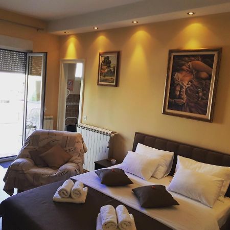Apartament Jolie Belgrad Zewnętrze zdjęcie