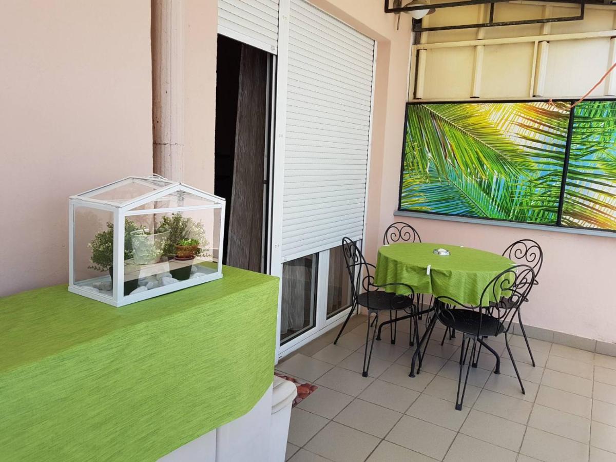 Apartament Jolie Belgrad Zewnętrze zdjęcie