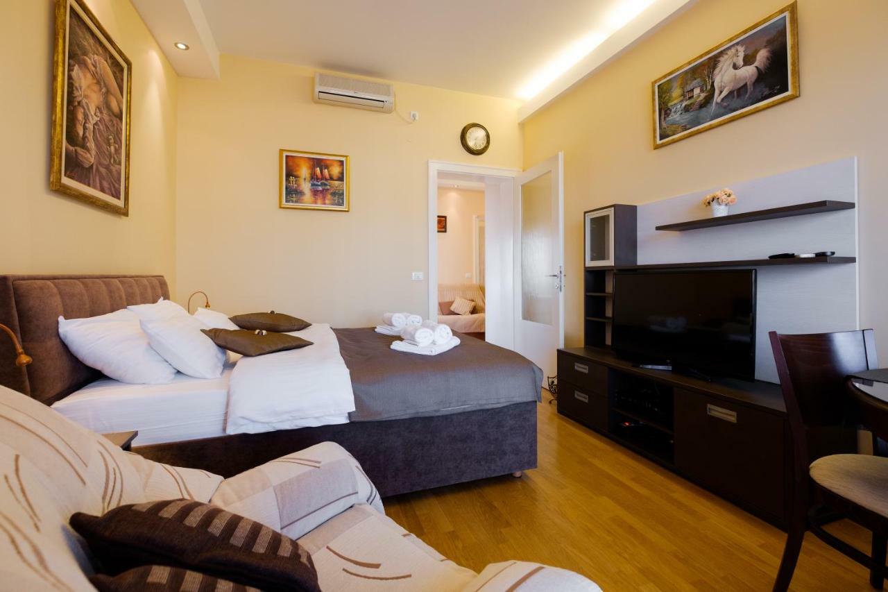 Apartament Jolie Belgrad Zewnętrze zdjęcie